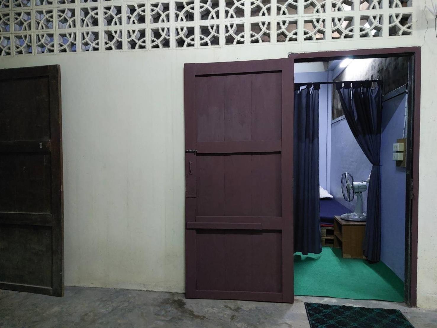 Hostelbed And Retreat Phitsanulok Zewnętrze zdjęcie